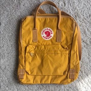 Fjallraven kanken 💛